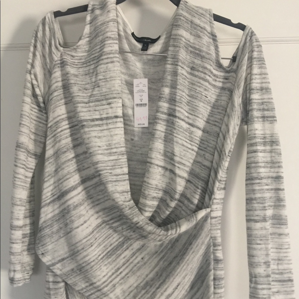 Soft shoulder sweater